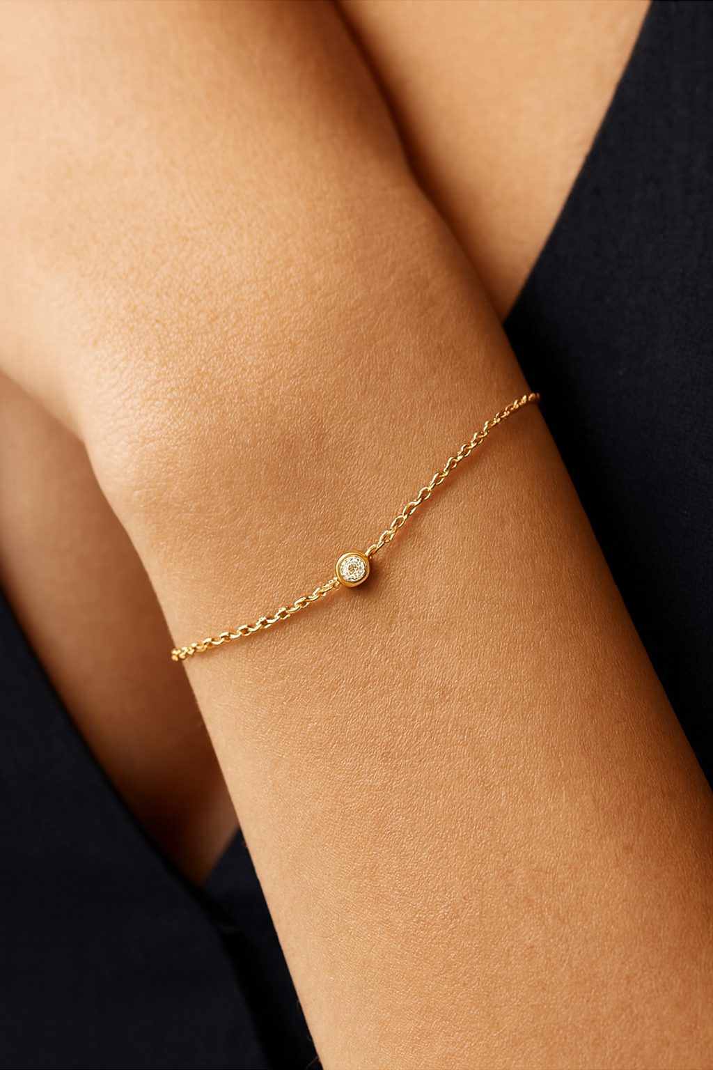 Trina - Dainty Round Bezel Diamond Bracelet