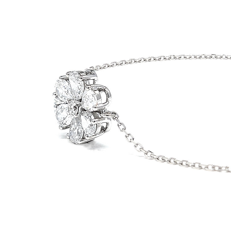 18k Diamond Flower Bracelet