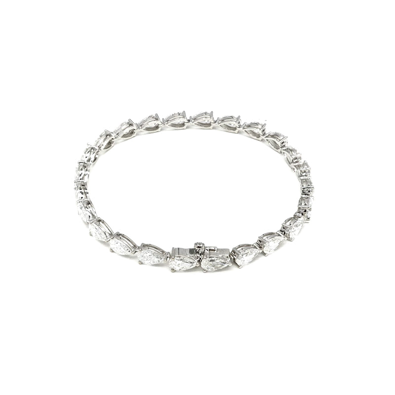 9ct Pear Diamond Tennis Bracelet